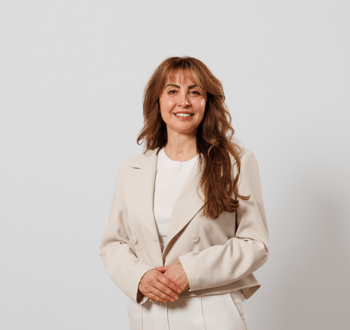 Porträt von Melek Armutci bei Main Care